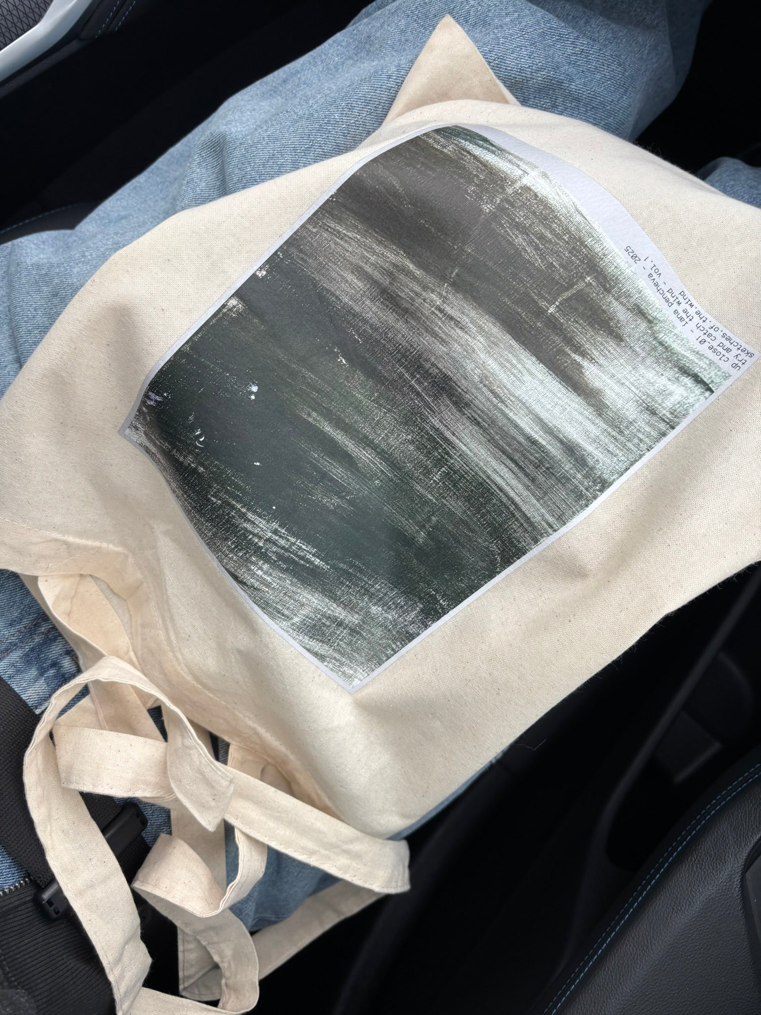 Up Close 03 Bag